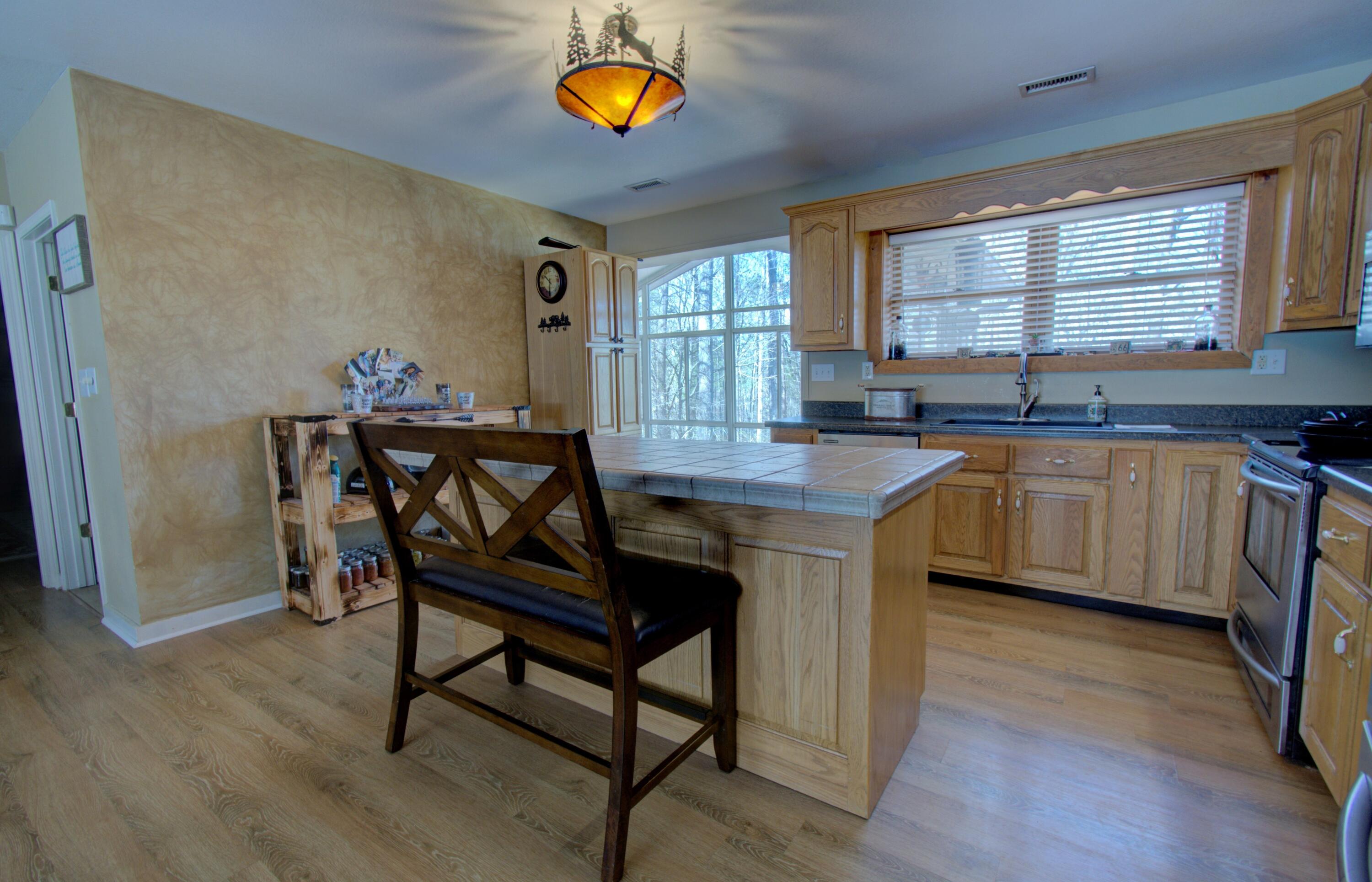 462 County Road 61 Riceville, TN 37370 - Photo 46 of 64 46_DSC_0017_8_9_mls