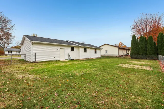 $389,900 | 543 Sycamore Street, Sauk City, WI 53583