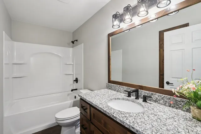 $389,900 | 543 Sycamore Street, Sauk City, WI 53583