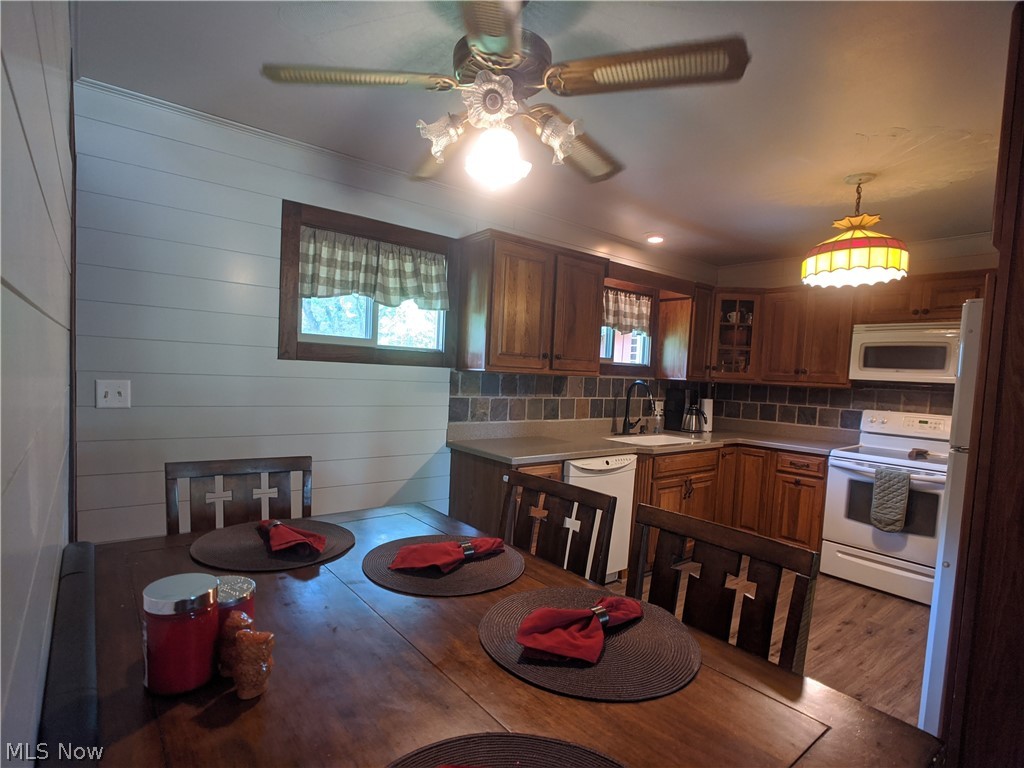 21590 Lexington Road Alliance, OH 44601 - Photo 11 of 16 Gallery Image 11