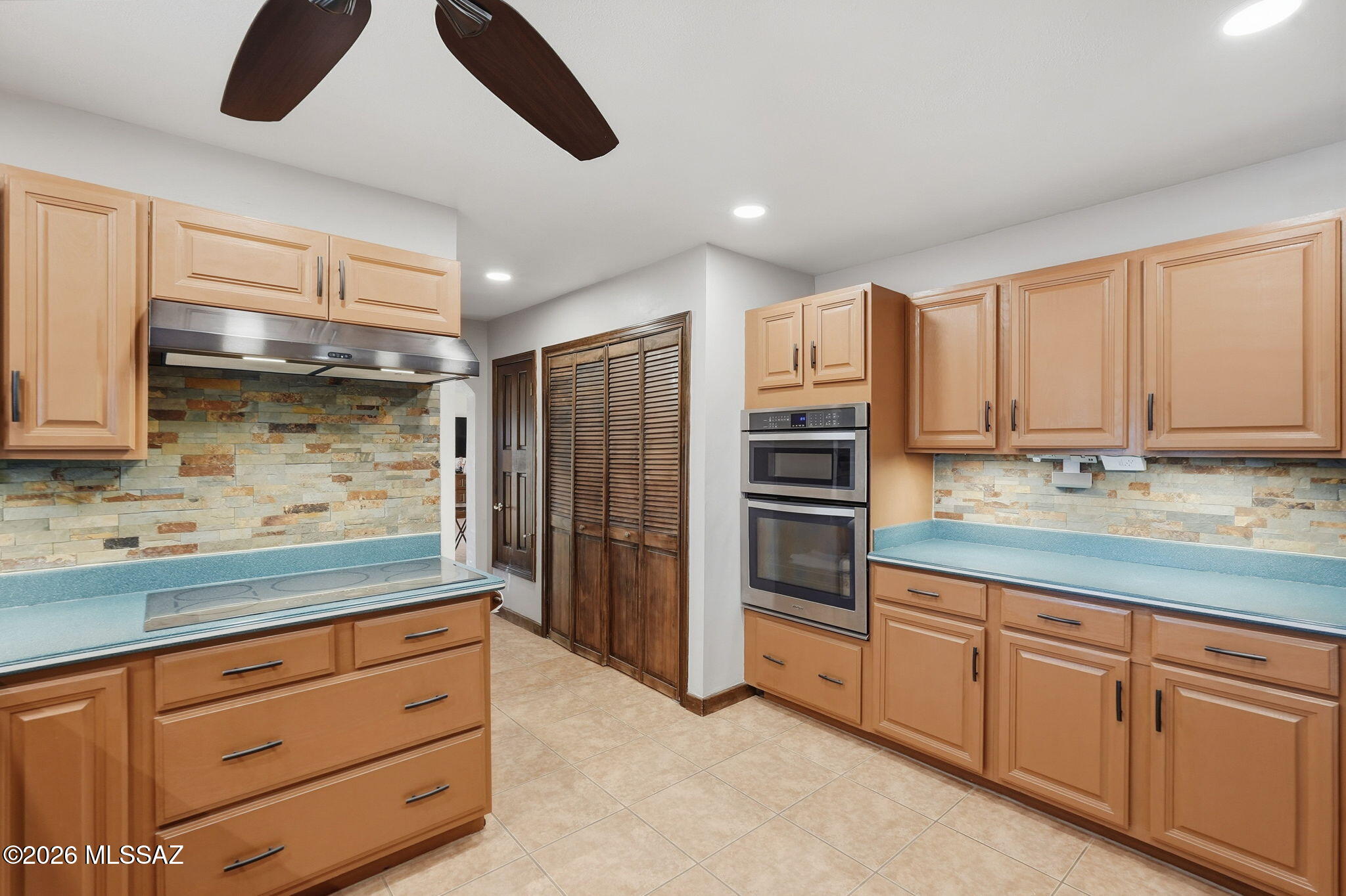 245 South Stallion Ranch Road Benson, AZ 85602 - Photo 13 of 47