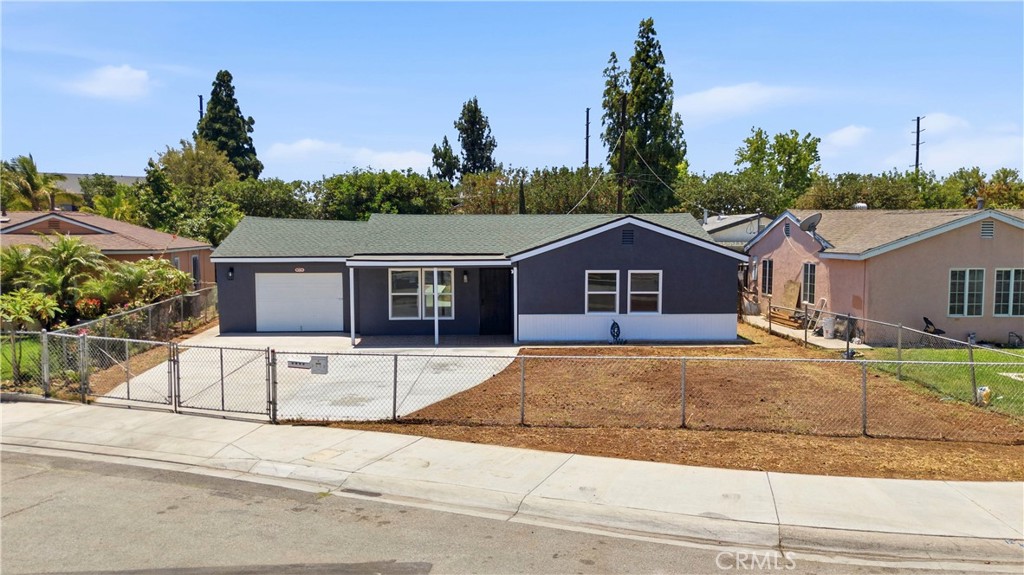 8774 Jo Jo Way Riverside, CA 92503 - Photo 2 of 57