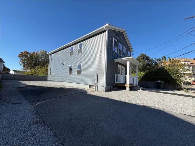 $2,600 | 93 Ledge Street, Unit 2, Providence, RI 02904