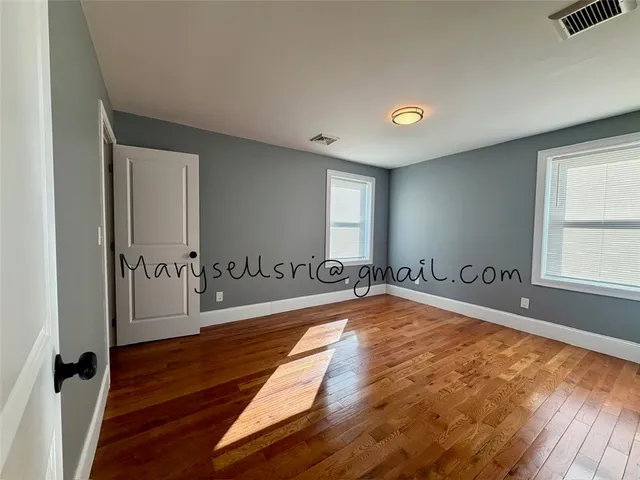 $2,600 | 93 Ledge Street, Unit 2, Providence, RI 02904