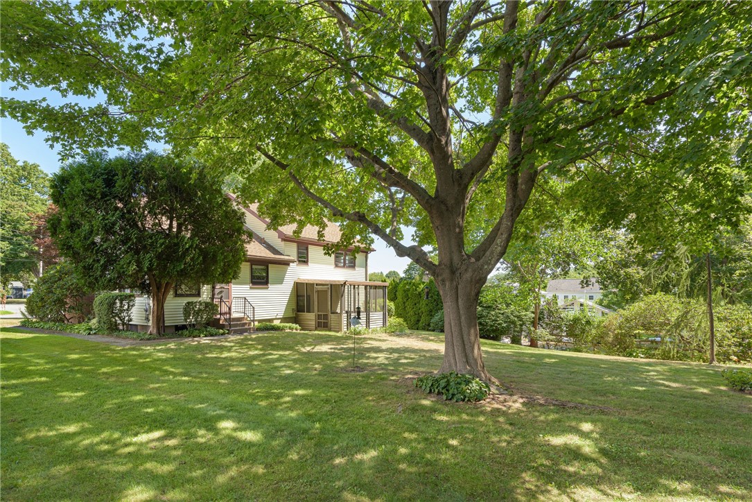 28 Normandy Road South Kingstown, RI 02879 - Photo 40 of 45 Gallery Image 40