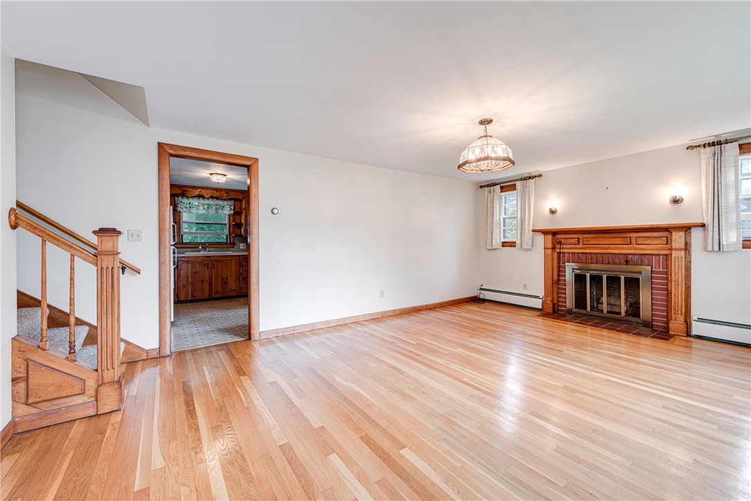28 Normandy Road South Kingstown, RI 02879 - Photo 8 of 45 Gallery Image 8