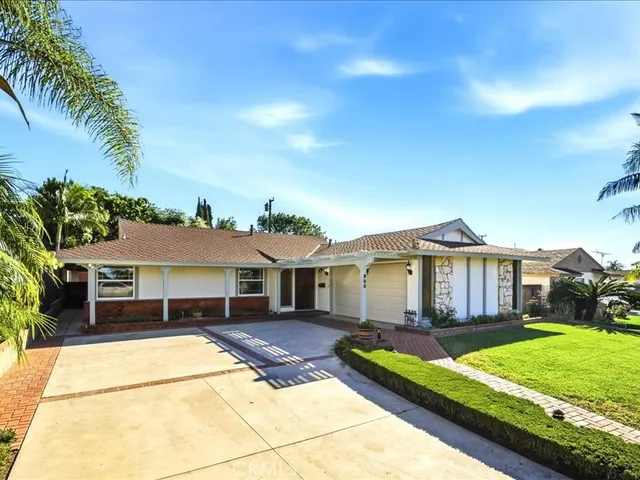 $985,000 | 900 De Jur Street, Brea, CA 92821