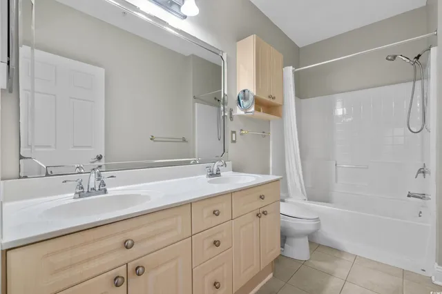 $327,500 | 4823 Magnolia Lake Drive, Unit 101, Myrtle Beach, SC 29577