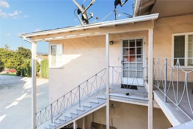 $1,598,000 | 28 East Los Higos Street, Alhambra, CA 91801