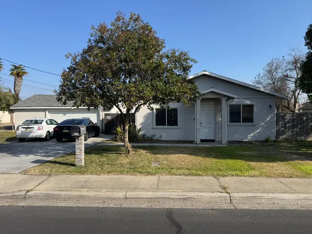 $449,900 | 1650 North Olive Avenue, Turlock, CA 95382