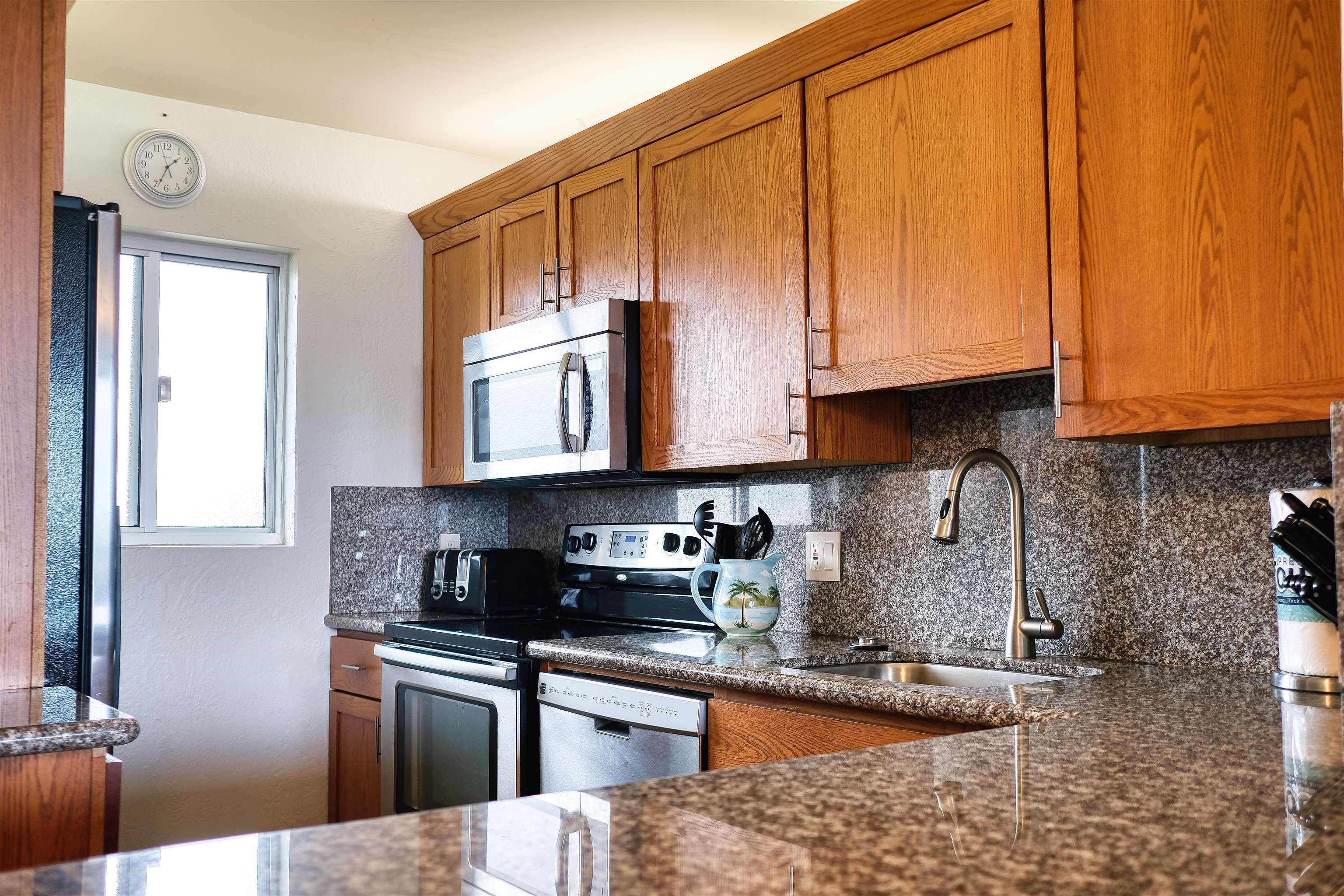 760 South Kihei Road, Unit 607 Kihei, HI 96753 - Photo 11 of 16