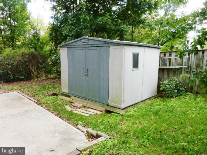 8027 Rocky Run Road Gainesville, VA 20155 - Photo 14 of 30 Exterior Shed
