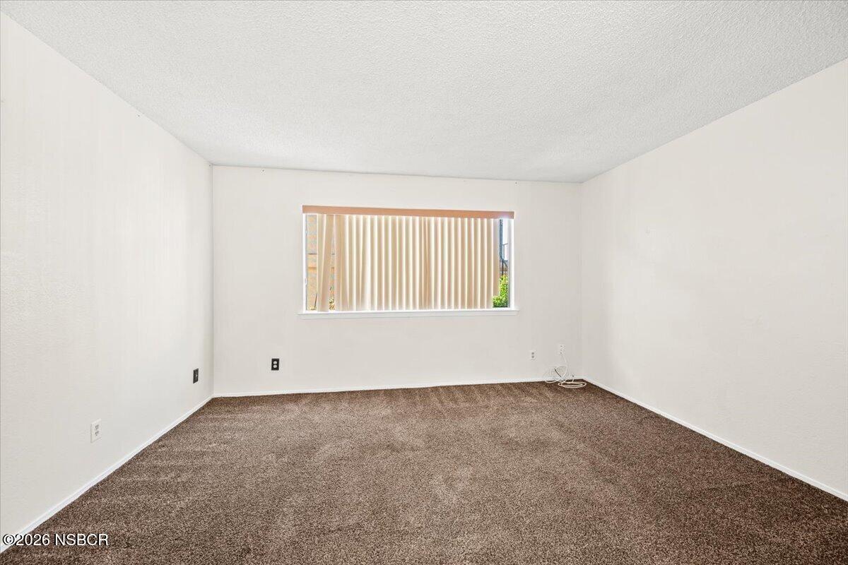 1060 Baden Avenue, Unit 9 Grover Beach, CA 93433 - Photo 7 of 26 09-Living Room