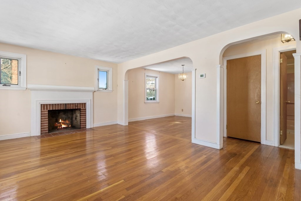 66 Sycamore Road Melrose, MA 02176 - Photo 2 of 37 Gallery Image 2