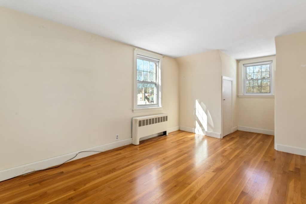66 Sycamore Road Melrose, MA 02176 - Photo 23 of 37 Gallery Image 23
