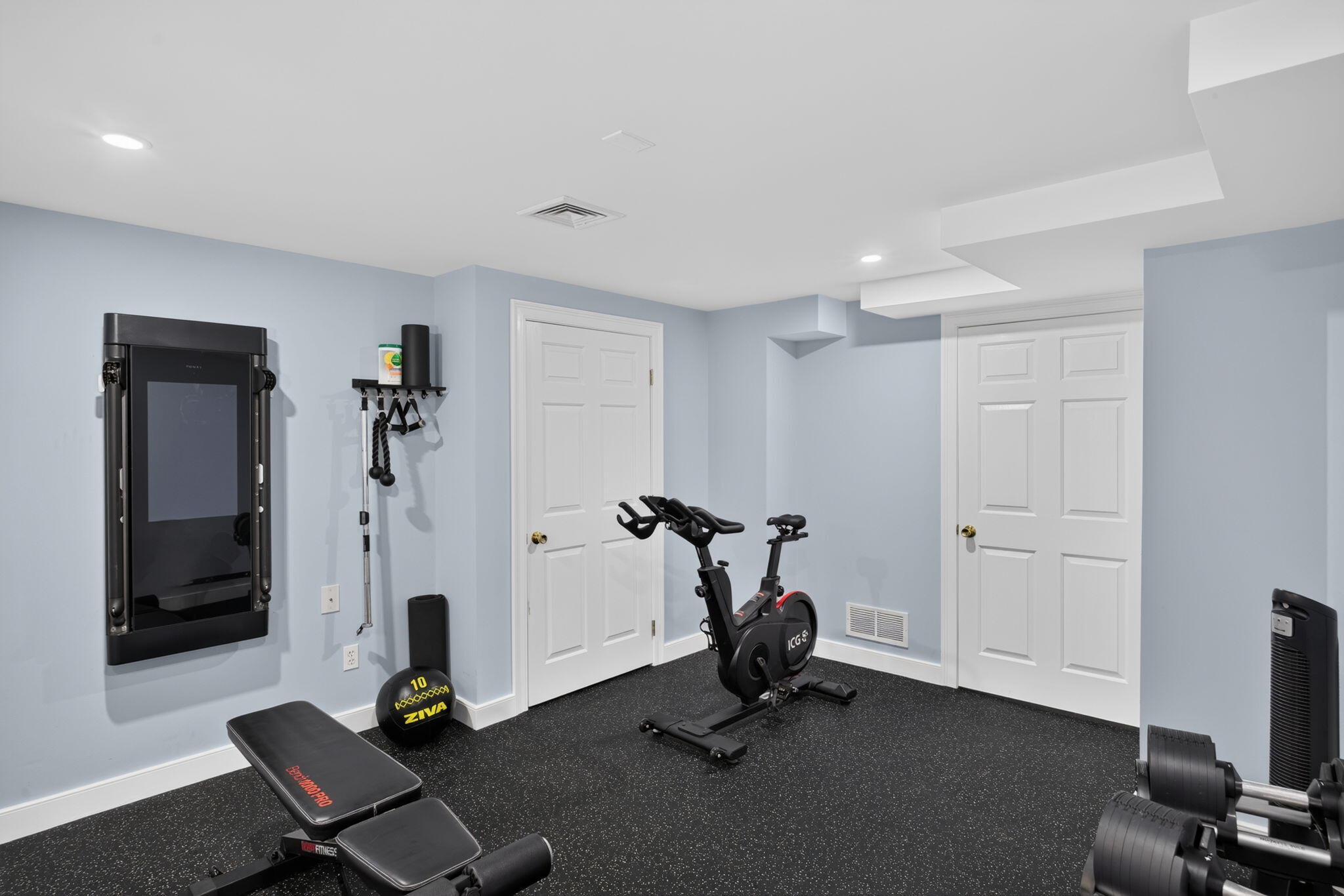 141 Point Hill Road West Barnstable, MA 02668 - Photo 41 of 67 Workout Room - 106-8P0A6368