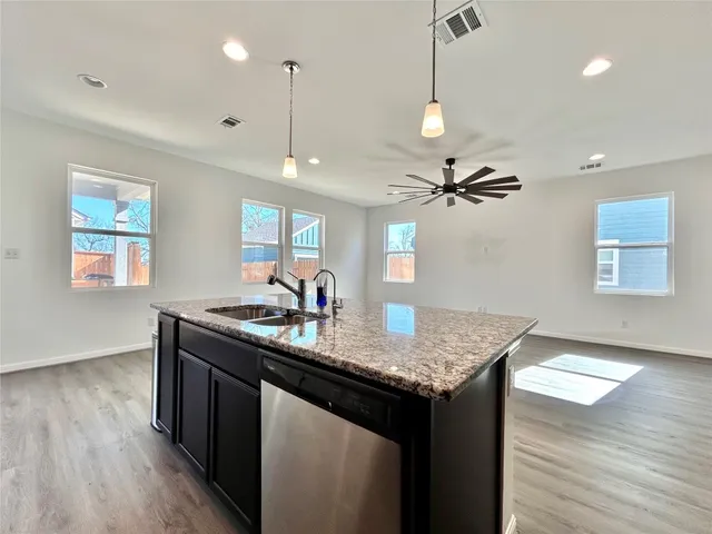 a view of a dry yard