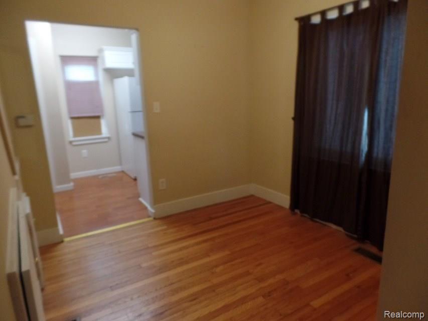 18634 Reed Street Melvindale, MI 48122 - Photo 9 of 19