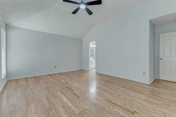 $2,000 | 3518 Pecan Point Drive, Sugar Land, TX 77478