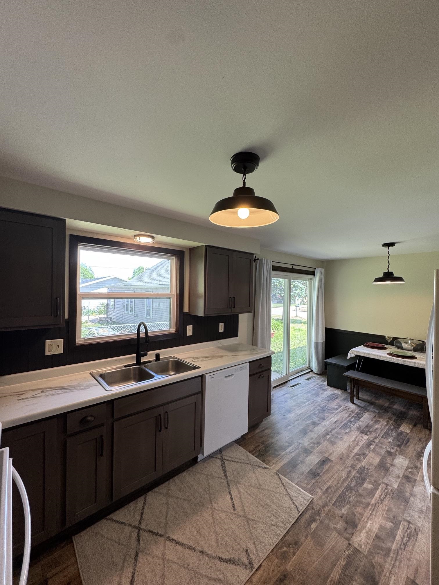 2704 North David Street Appleton, WI 54914 - Photo 16 of 48