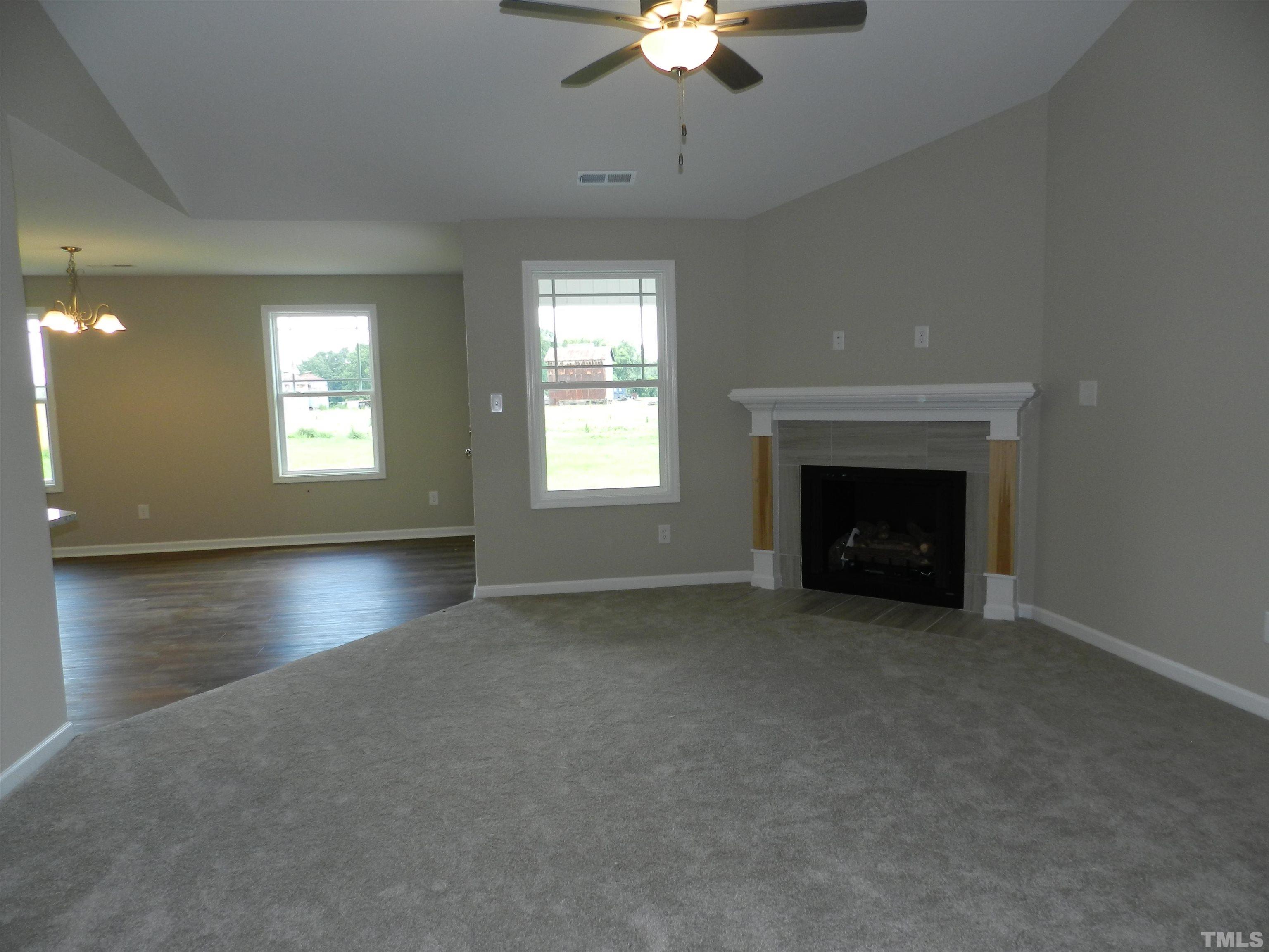 38 Touchdown Way Benson, NC 27504 - Photo 2 of 16 Gallery Image 2