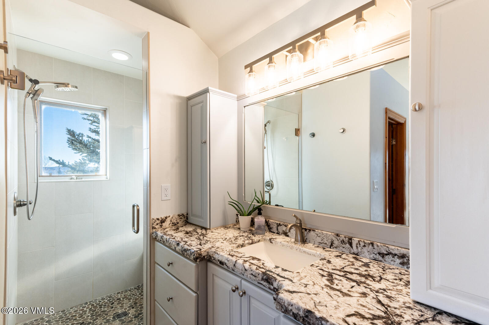 4495 West Wildridge Road, Unit W Avon, CO 81620 - Photo 9 of 22 primary bathroom