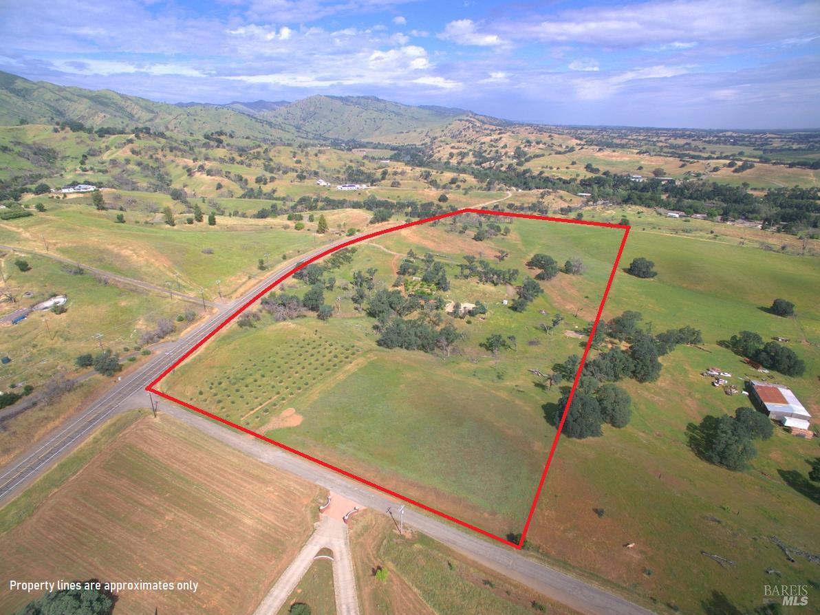 8600 Pleasants Valley Road Winters, CA 95694 - Photo 14 of 35