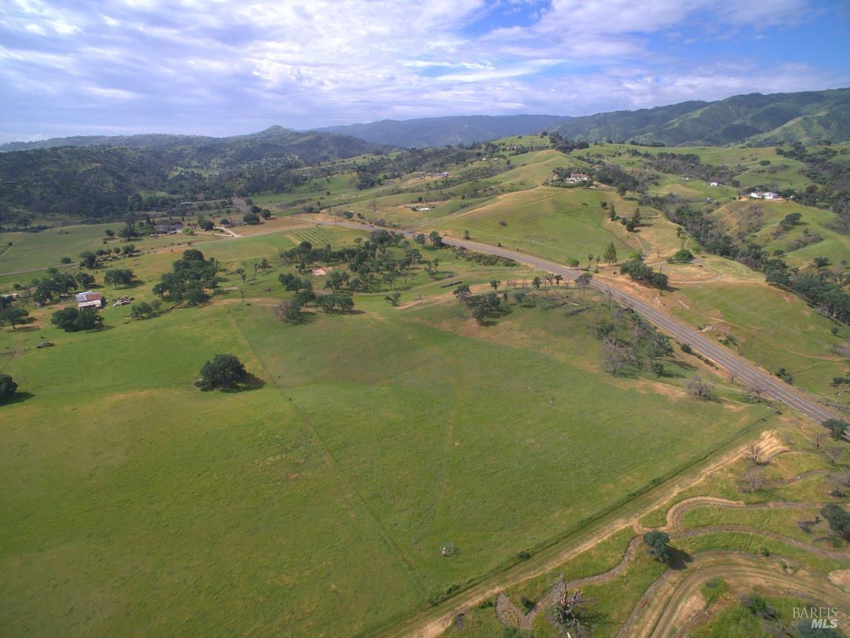 8600 Pleasants Valley Road Winters, CA 95694 - Photo 28 of 35