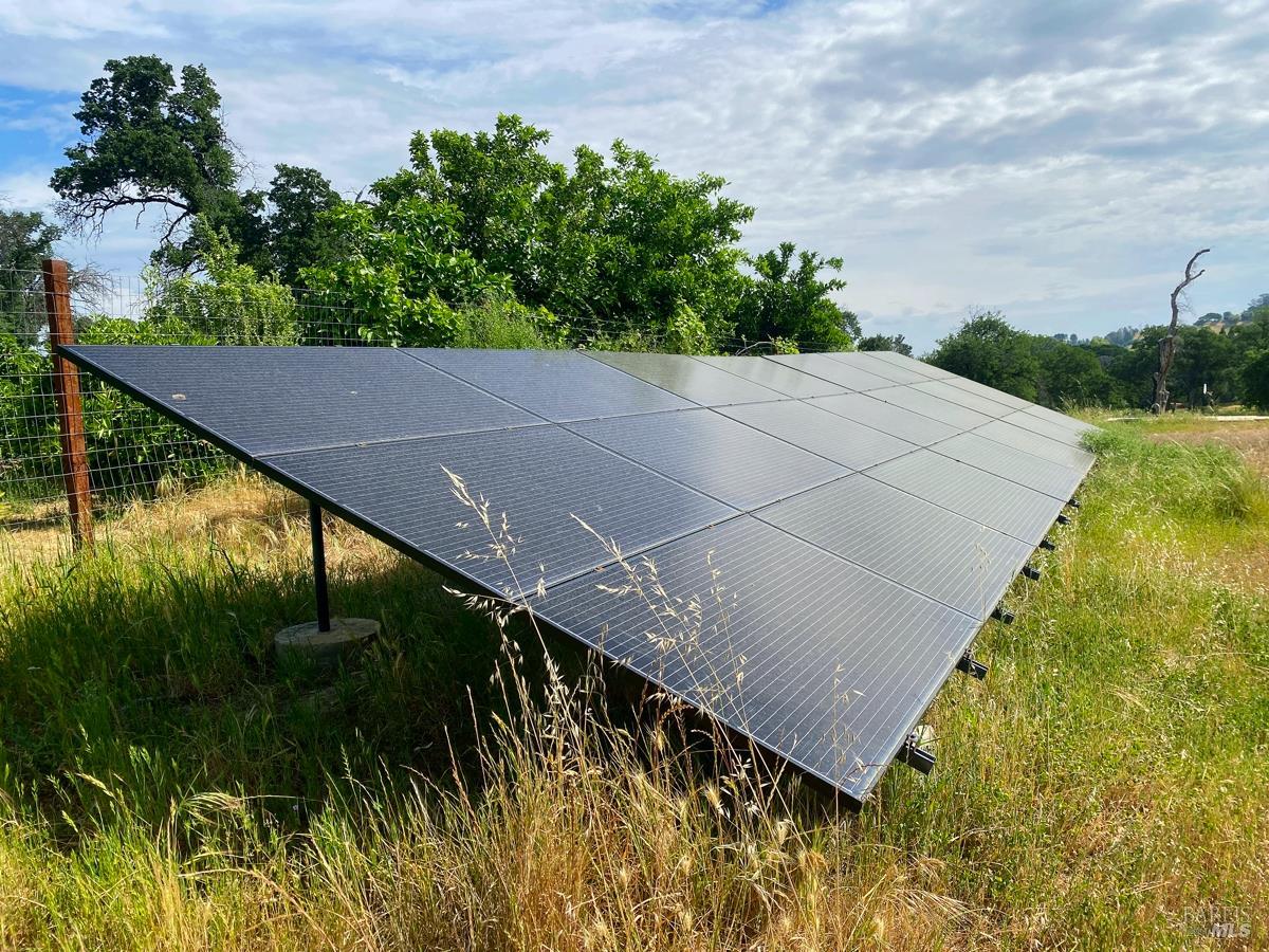 8600 Pleasants Valley Road Winters, CA 95694 - Photo 5 of 35 Solar included