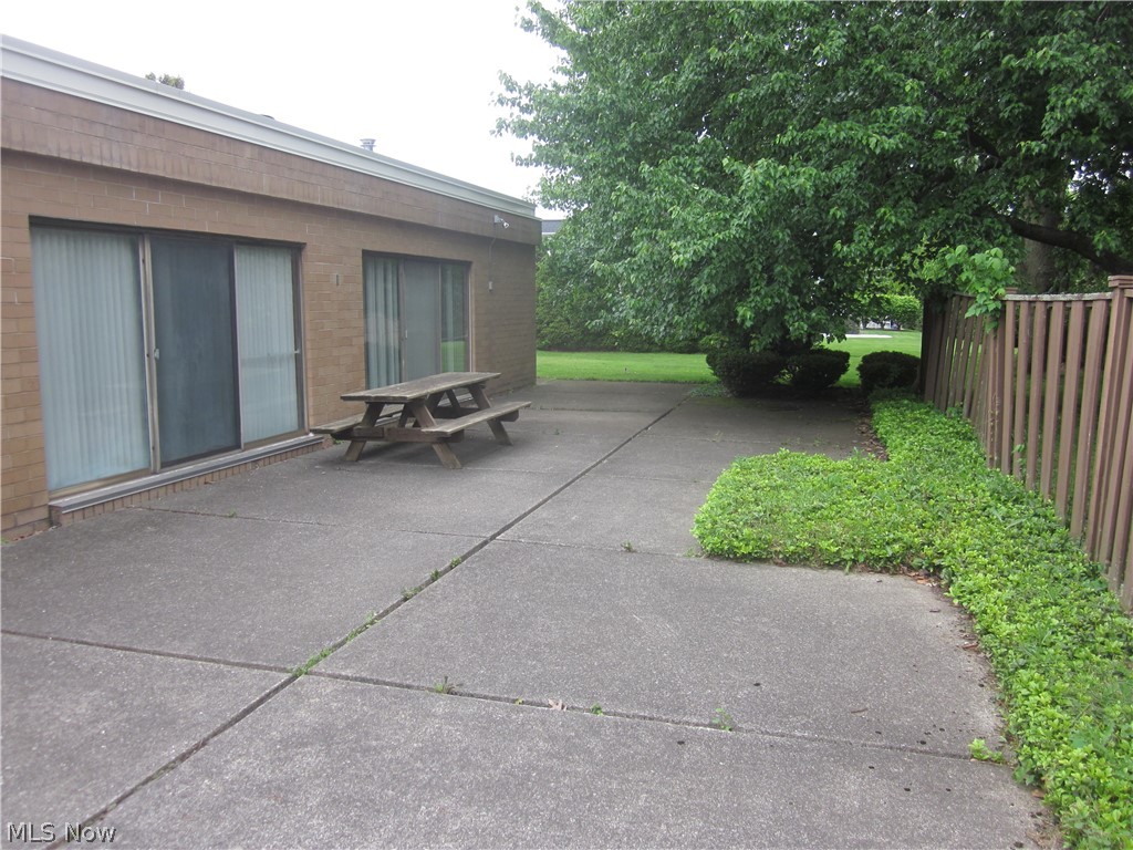 22555 Center Ridge Road, Unit 204 Rocky River, OH 44116 - Photo 33 of 34