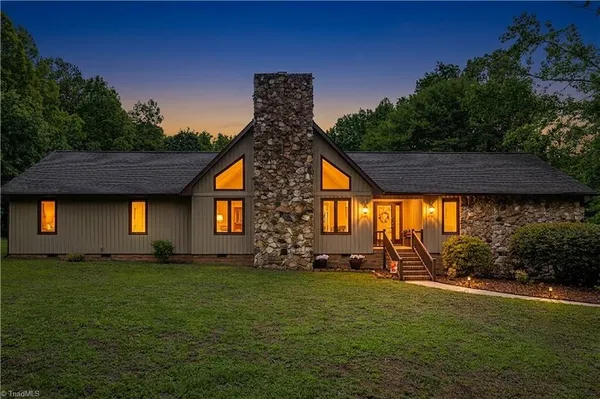 $580,000 | 3505 Ivey Lane, Trinity, NC 27370