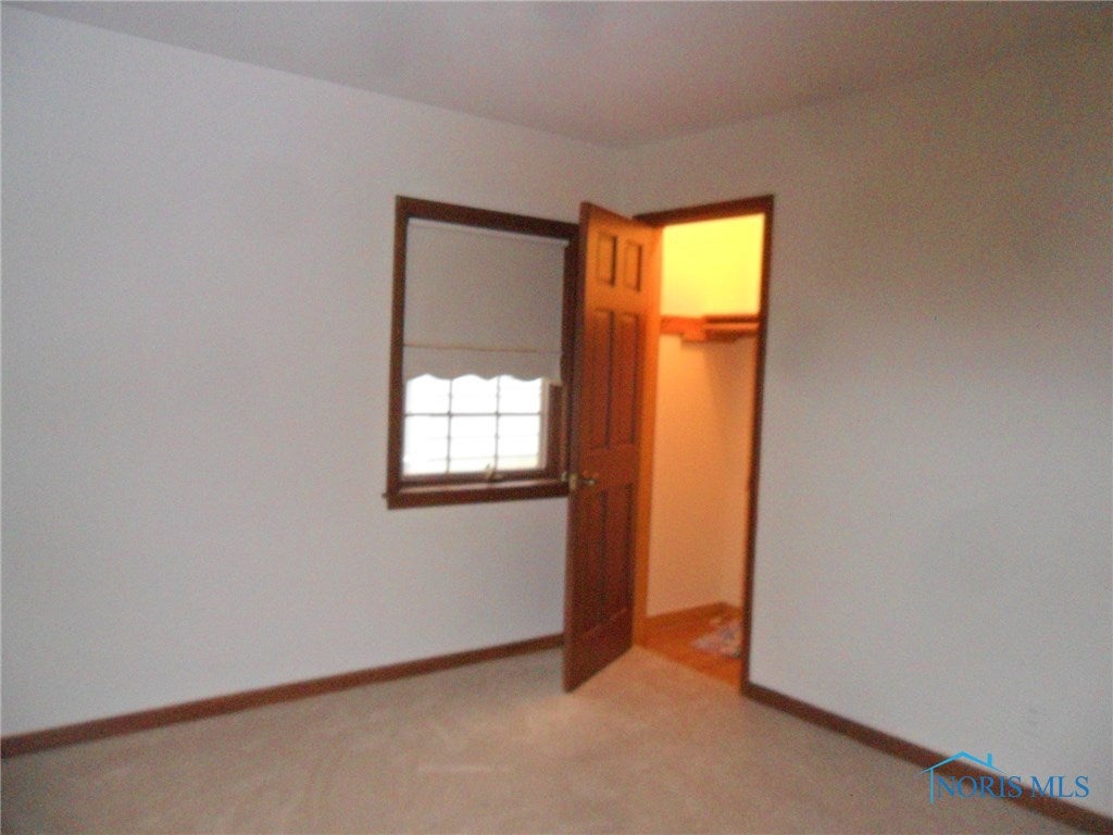 4127 Elmhurst Road Toledo, OH 43613 - Photo 12 of 25 Gallery Image 12