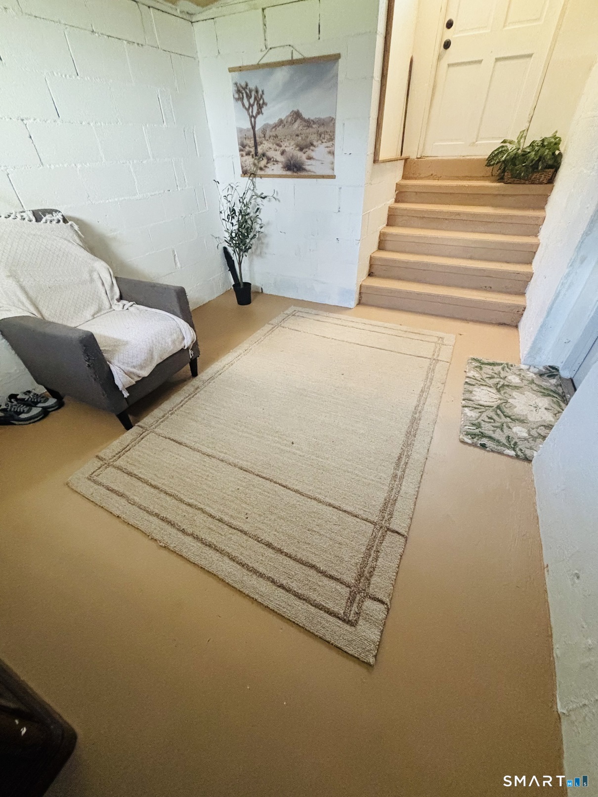 879 Congress Avenue Waterbury, CT 06708 - Photo 25 of 32 Gallery Image 25