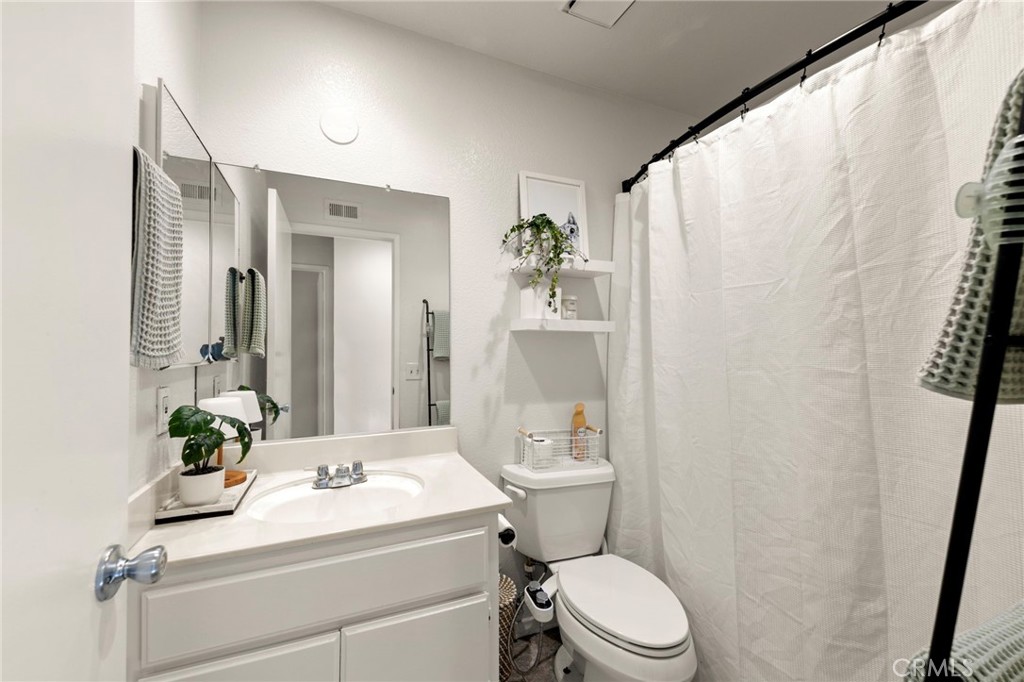 12205 Foster Road Norwalk, CA 90650 - Photo 24 of 45 Gallery Image 24