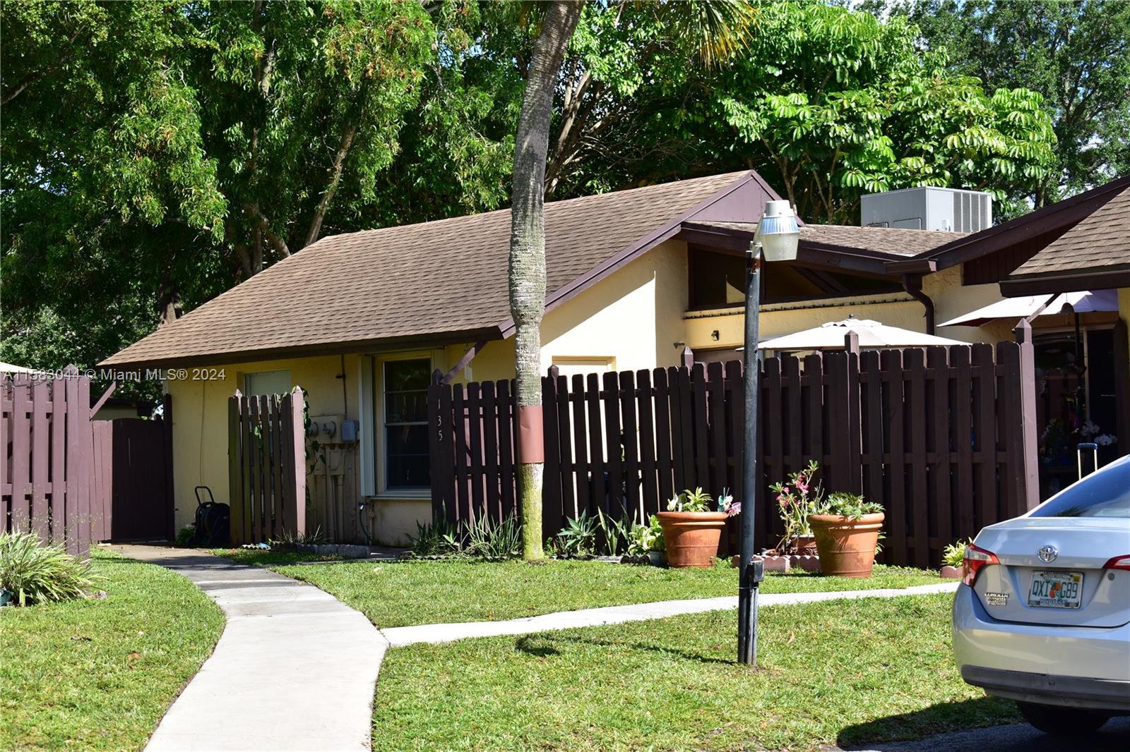 135 Fox Road, Unit 245 Hollywood, FL 33024 - Photo 1 of 34 Gallery Image 1