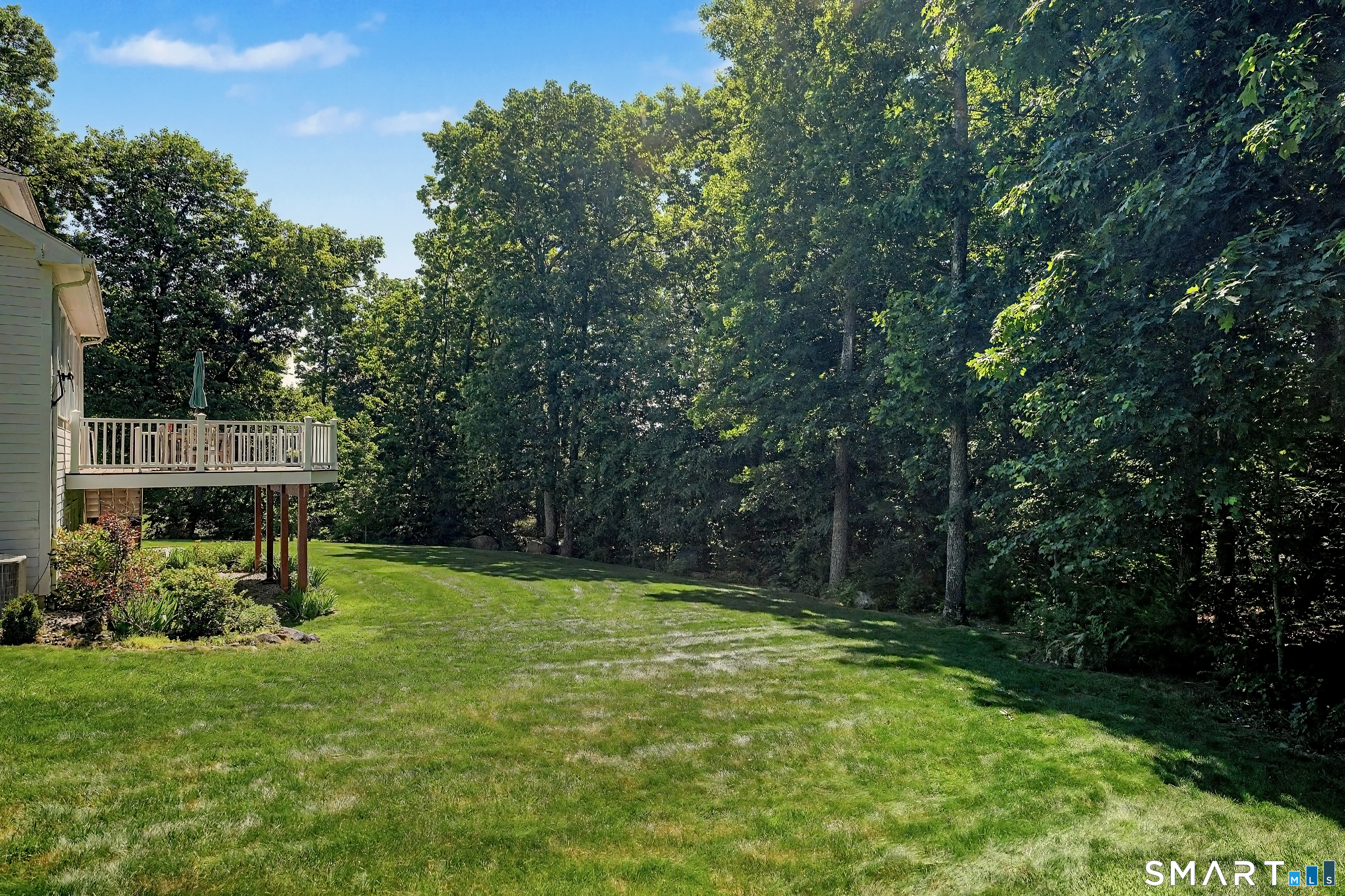9 Weatherstone Avon, CT 06001 - Photo 8 of 40