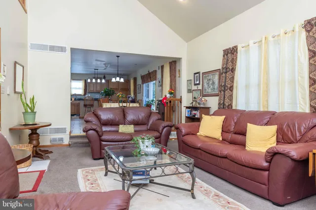 $469,900 | 13 Denise Court, Bear, DE 19701