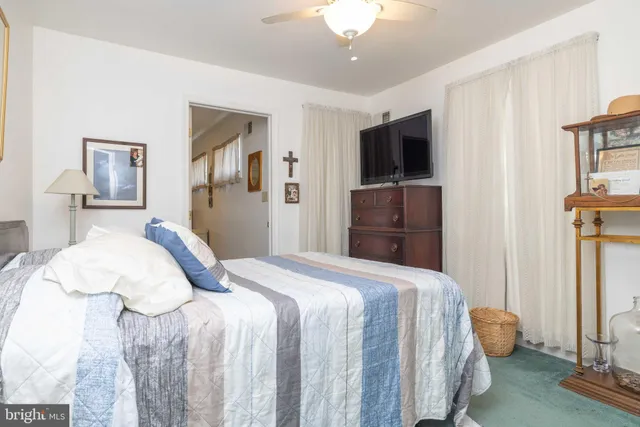 $469,900 | 13 Denise Court, Bear, DE 19701