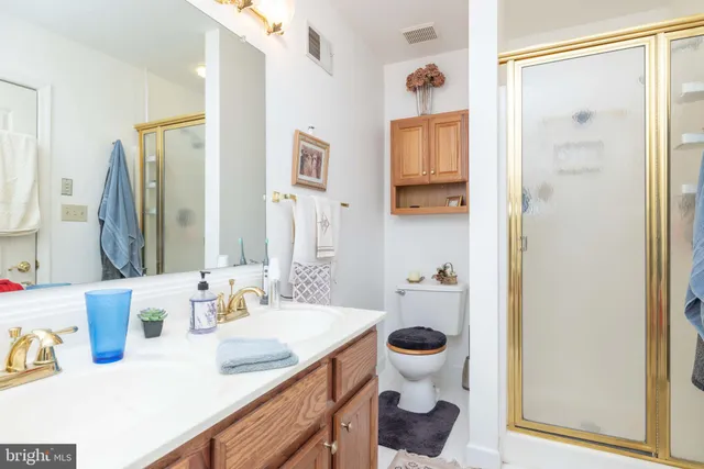 $469,900 | 13 Denise Court, Bear, DE 19701