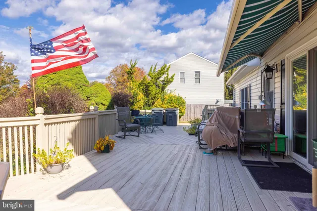 $469,900 | 13 Denise Court, Bear, DE 19701