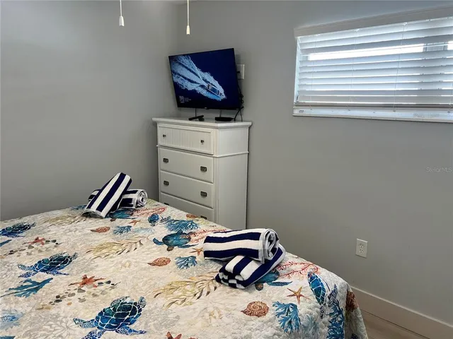 $7,470 | 6020 Midnight Pass Road, Unit 32, Sarasota, FL 34242