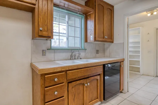 $450,000 | 1501 Bella Terra Drive, Modesto, CA 95355