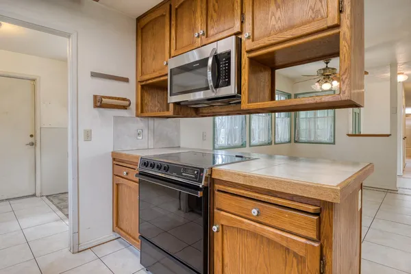 $450,000 | 1501 Bella Terra Drive, Modesto, CA 95355