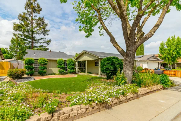 $450,000 | 1501 Bella Terra Drive, Modesto, CA 95355