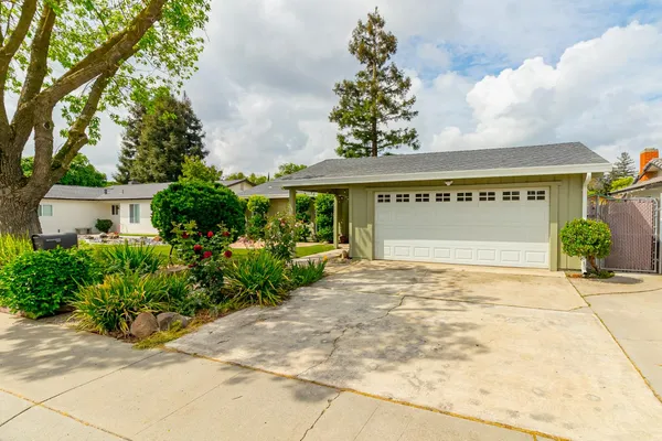 $450,000 | 1501 Bella Terra Drive, Modesto, CA 95355