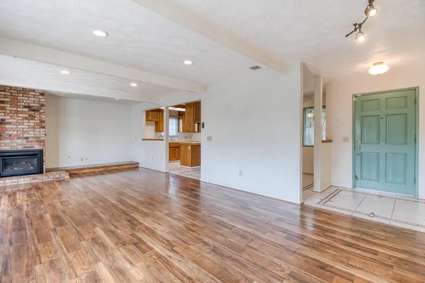 $450,000 | 1501 Bella Terra Drive, Modesto, CA 95355