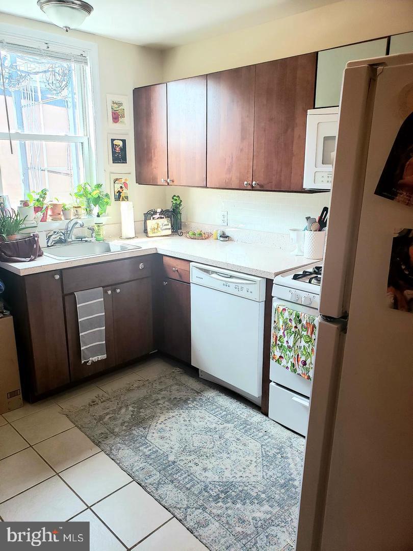 445 East Fort Avenue, Unit B Baltimore, MD 21230 - Photo 2 of 12