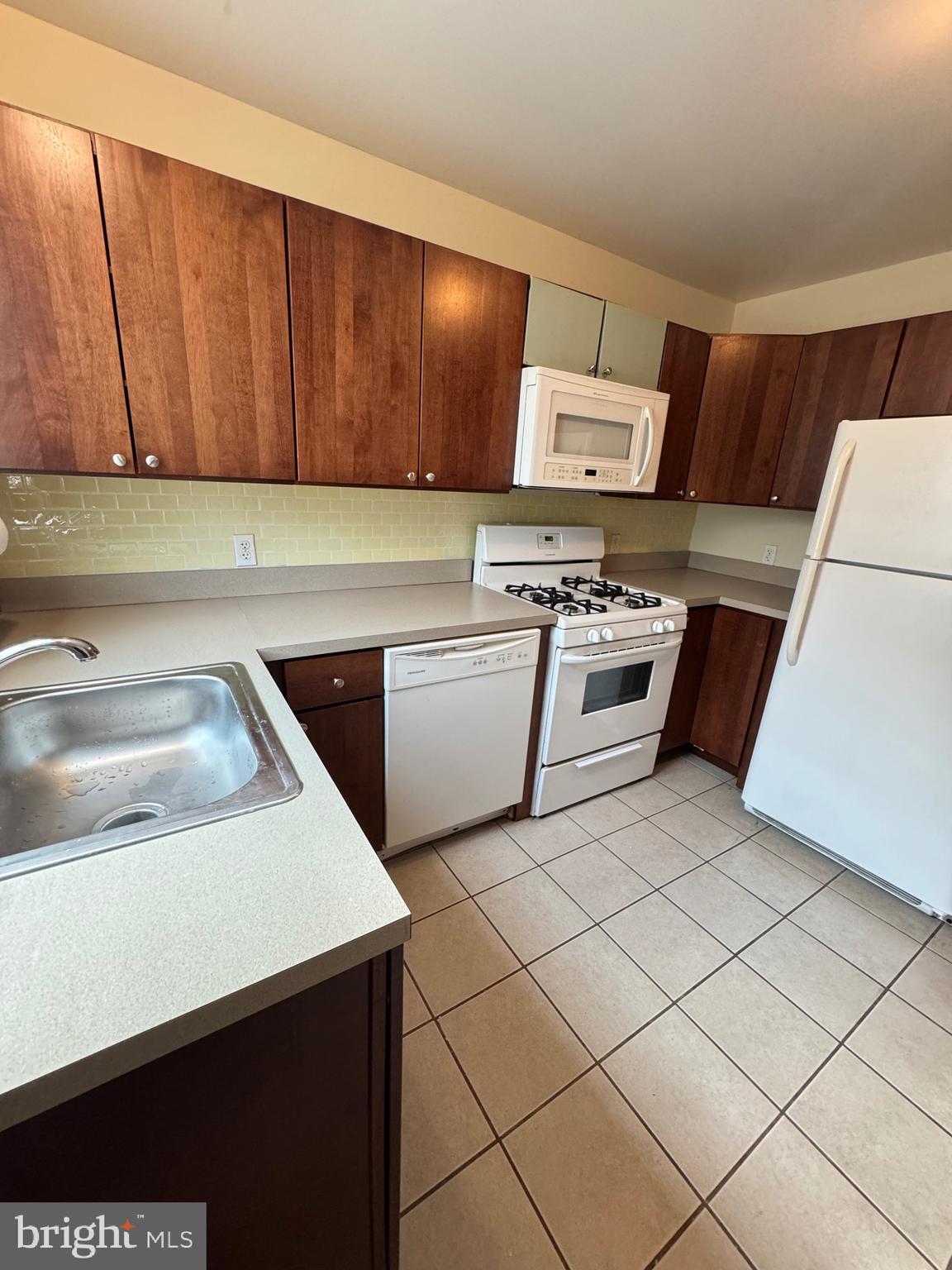 445 East Fort Avenue, Unit B Baltimore, MD 21230 - Photo 5 of 22