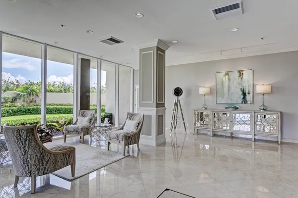 $9,000 | 5510 North Ocean Drive, Unit 24D, Singer Island, FL 33404