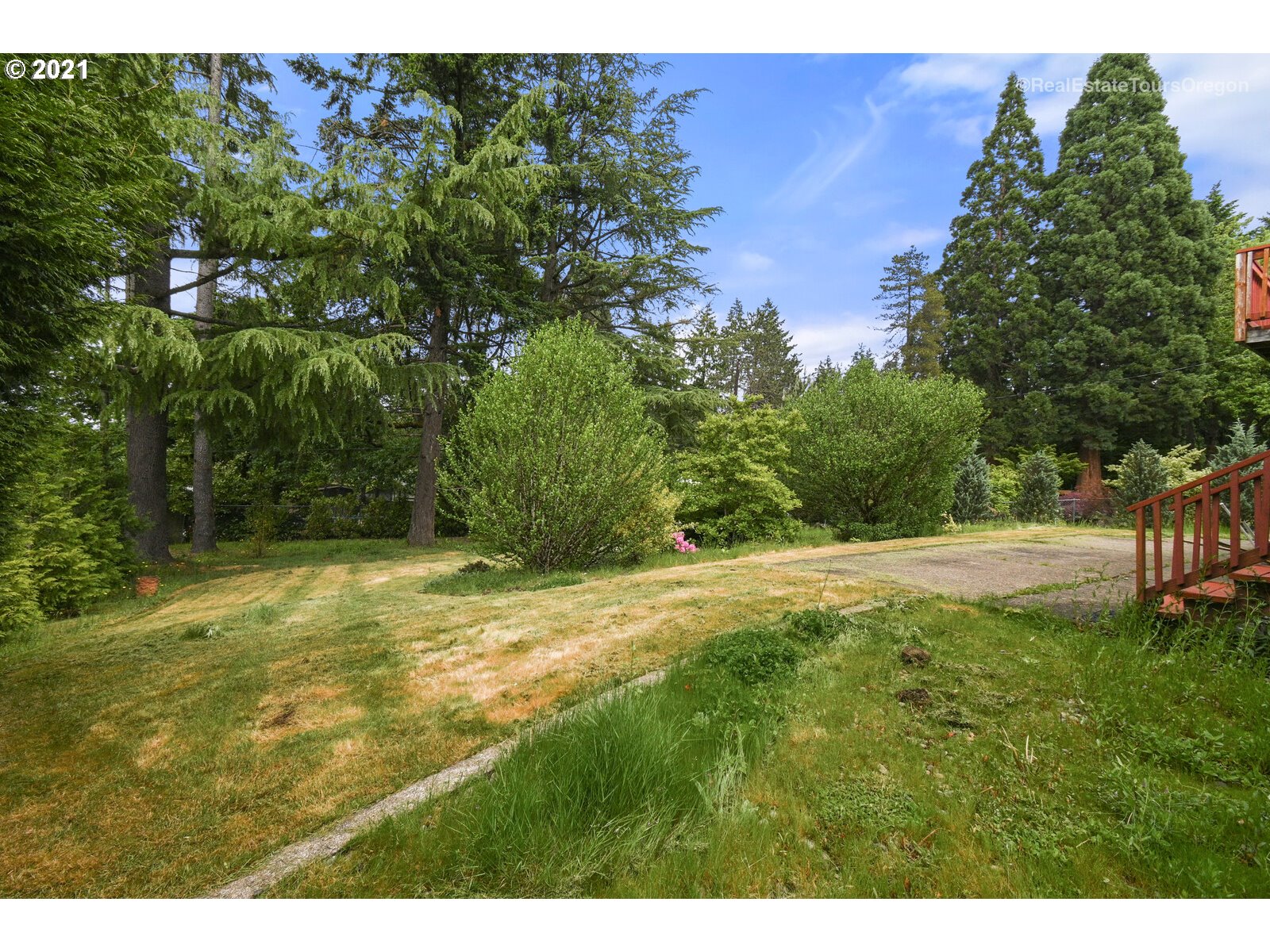14325 Southwest Hargis Road Beaverton, OR 97008 - Photo 28 of 32 Gallery Image 28
